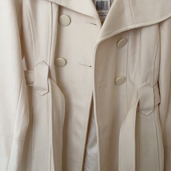 BRAND NEW GUESS COAT - Picture 3 of 6